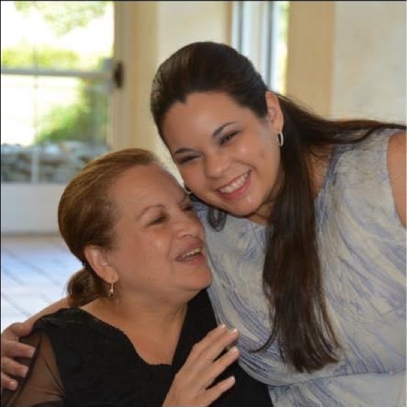 Meet your Posher, Deborah - Picture 2 of 4